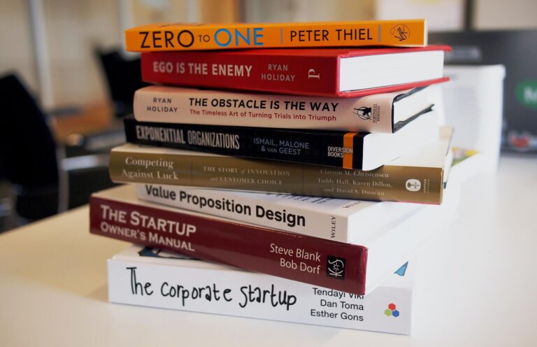 5 of the Best Startup Books Summarized